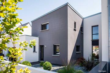 Maison mono-pente zinc avec bac acier sur décroché